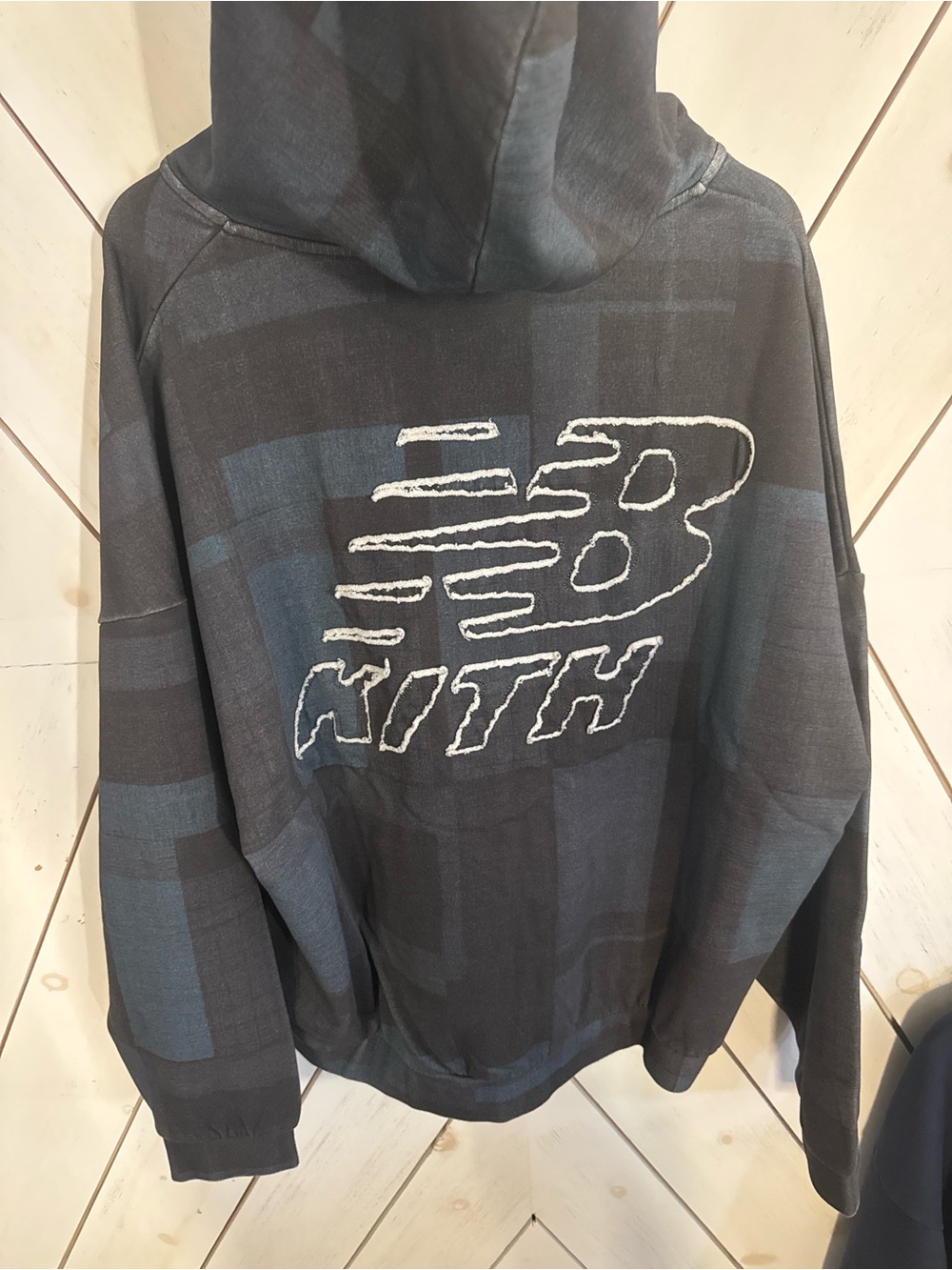 Kith New Balance Baxter Dark Navy Plaid Hooded Sweatshirt SIZE XL SOLD OUT!!!